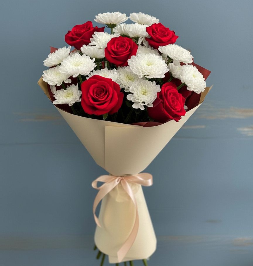 Букет цветов из: Розы и Хризантемы в Братках