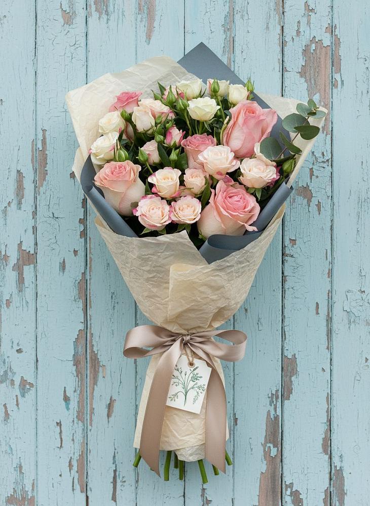 Букет цветов из: Розы в Братках