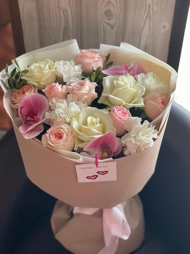 Букет цветов из: Орхидеи, Розы и Гвоздики в Братках