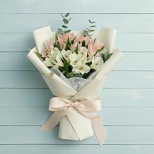 Букет цветов из:  Альстромерии #REPLACE_PRED# Братках