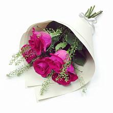 Букет цветов из:  Розы в Братках