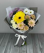 Букет цветов из:  Розы, Герберы и Хризантемы в Братках