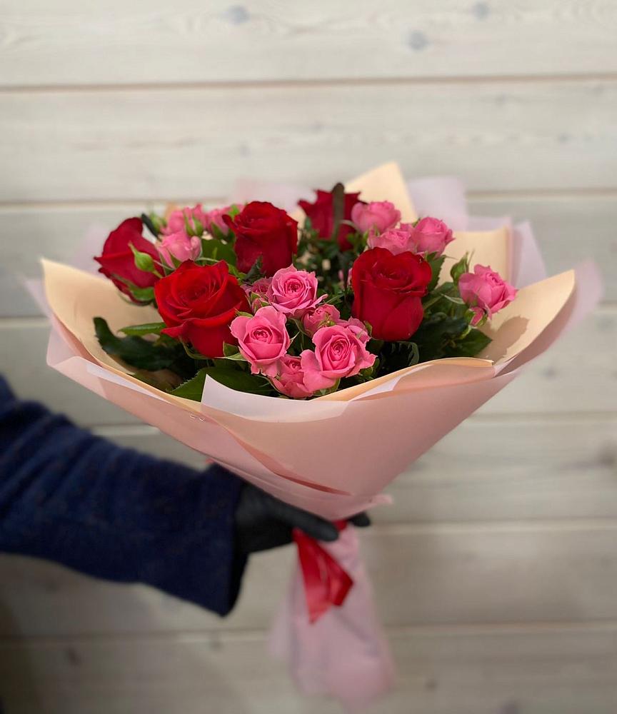 Букет цветов из: Розы в Братках