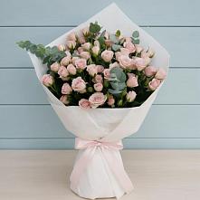 Букет цветов из:  Розы в Братках