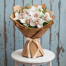 Букет цветов из:  Орхидеи и Розы в Братках